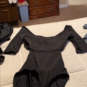 Mariia Open back 3/4 sleeve leo